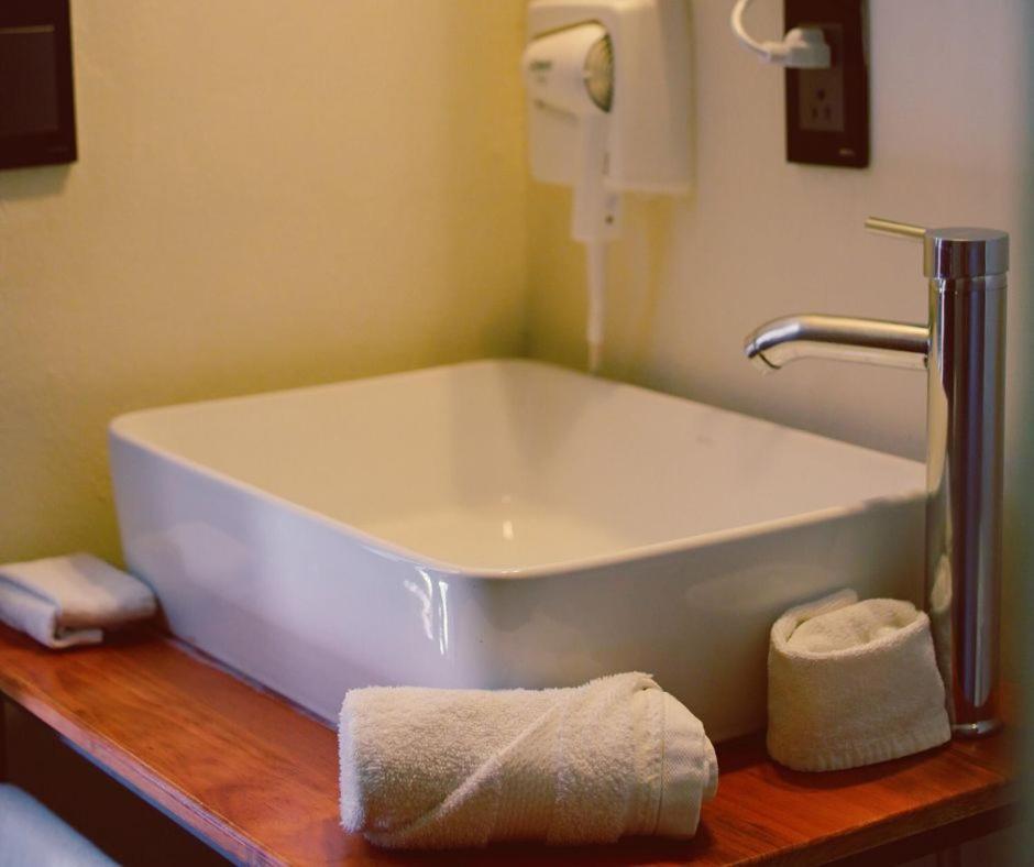 Bkl Hotel Oaxaca Экстерьер фото